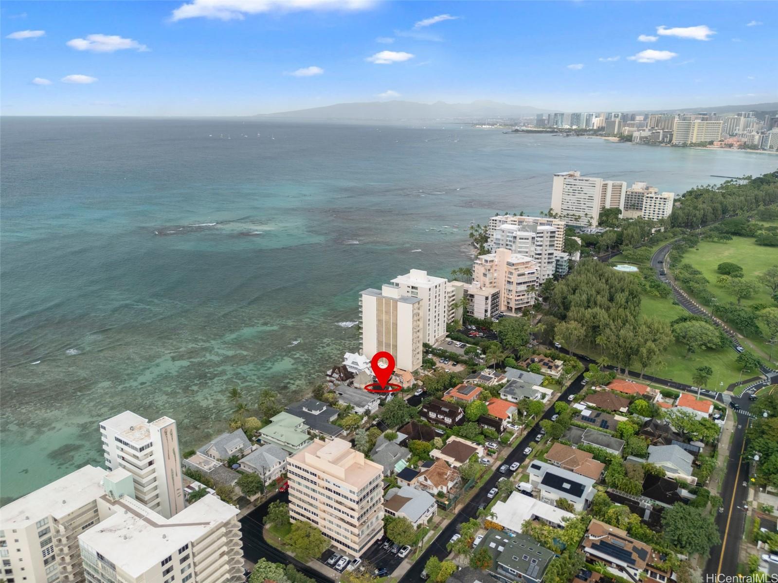 3027 Kalakaua Avenue