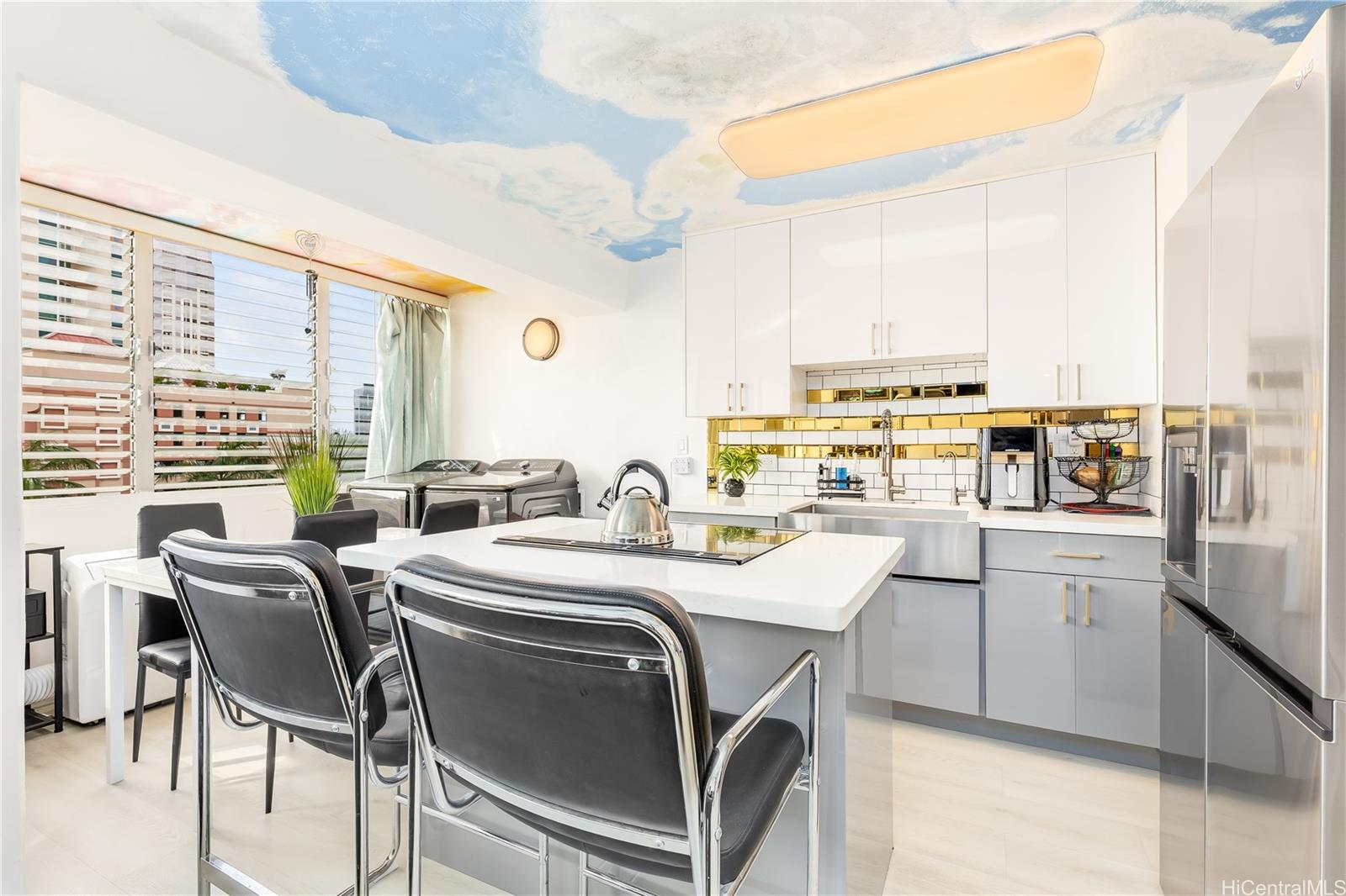 818 S King Street  Unit 707