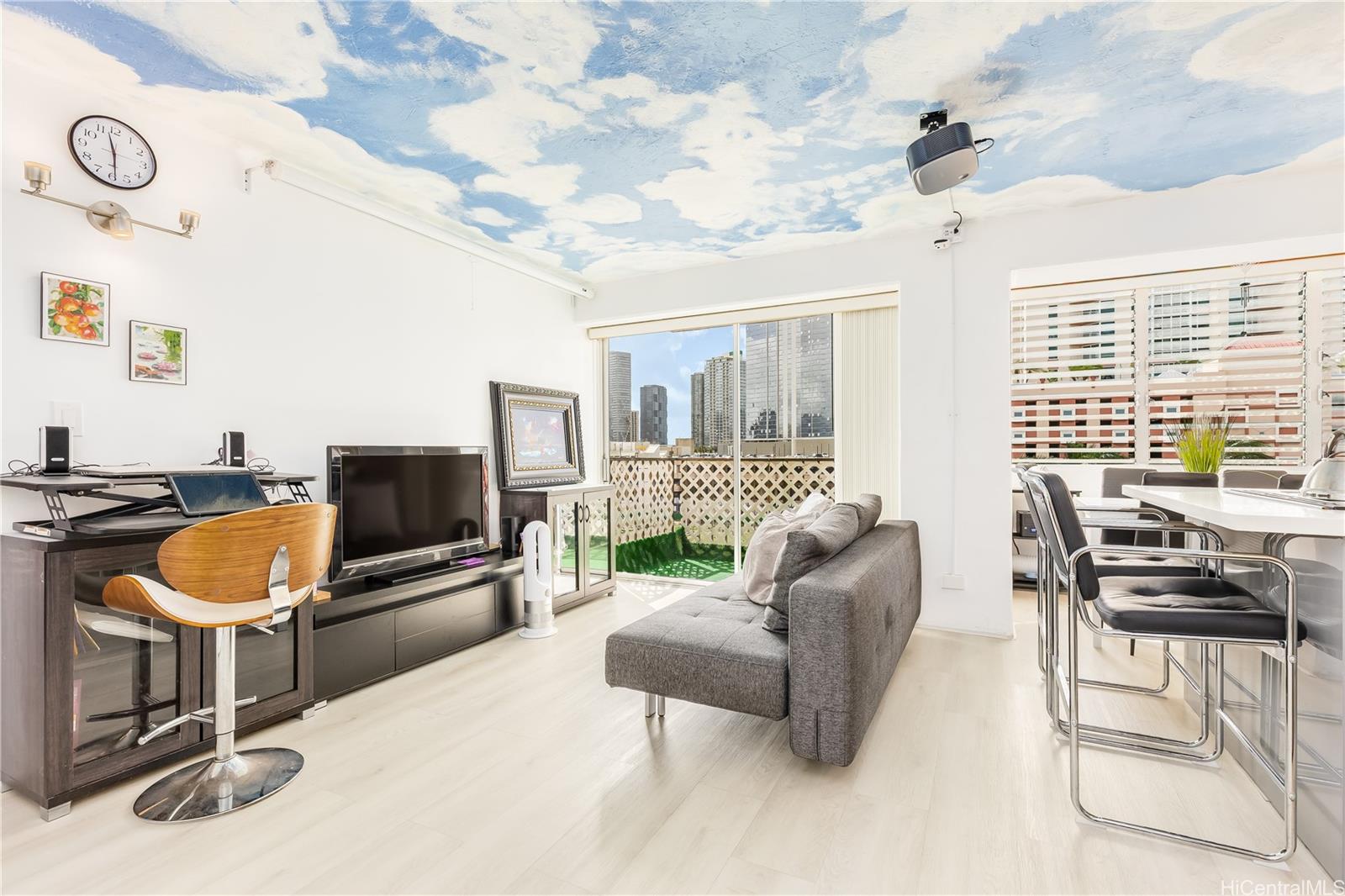 818 S King Street  Unit 707