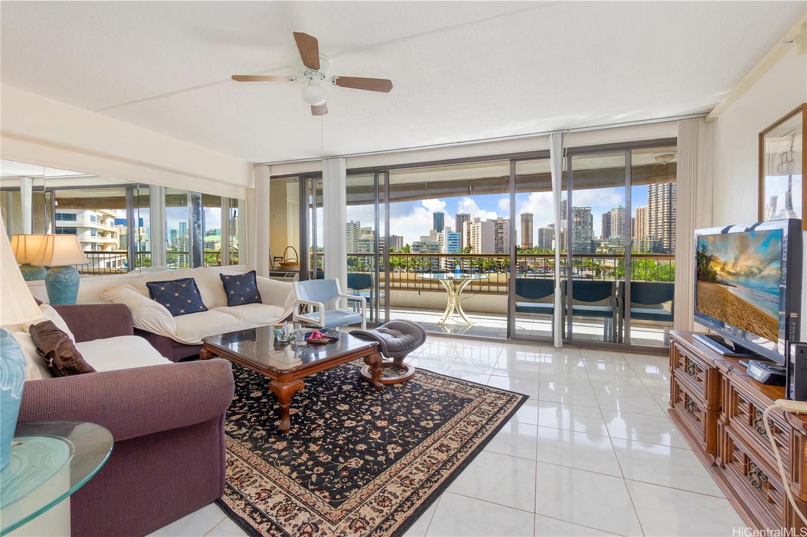 2333 Kapiolani Boulevard 811