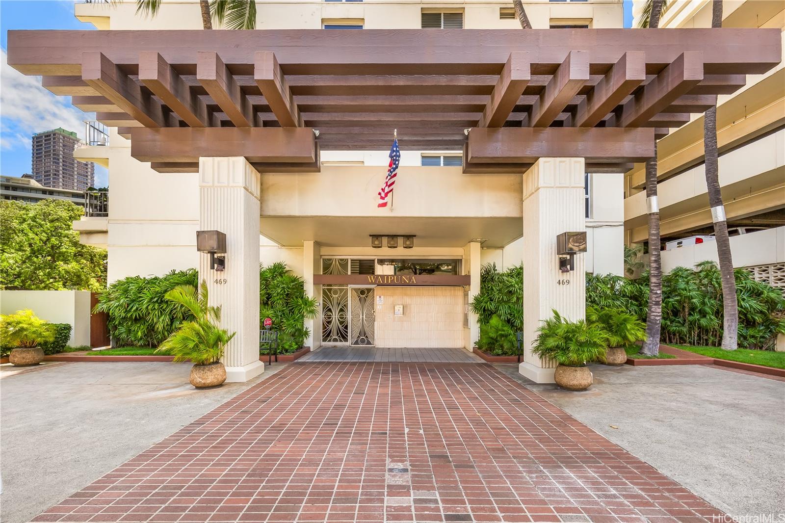 469 Ena Road 2102