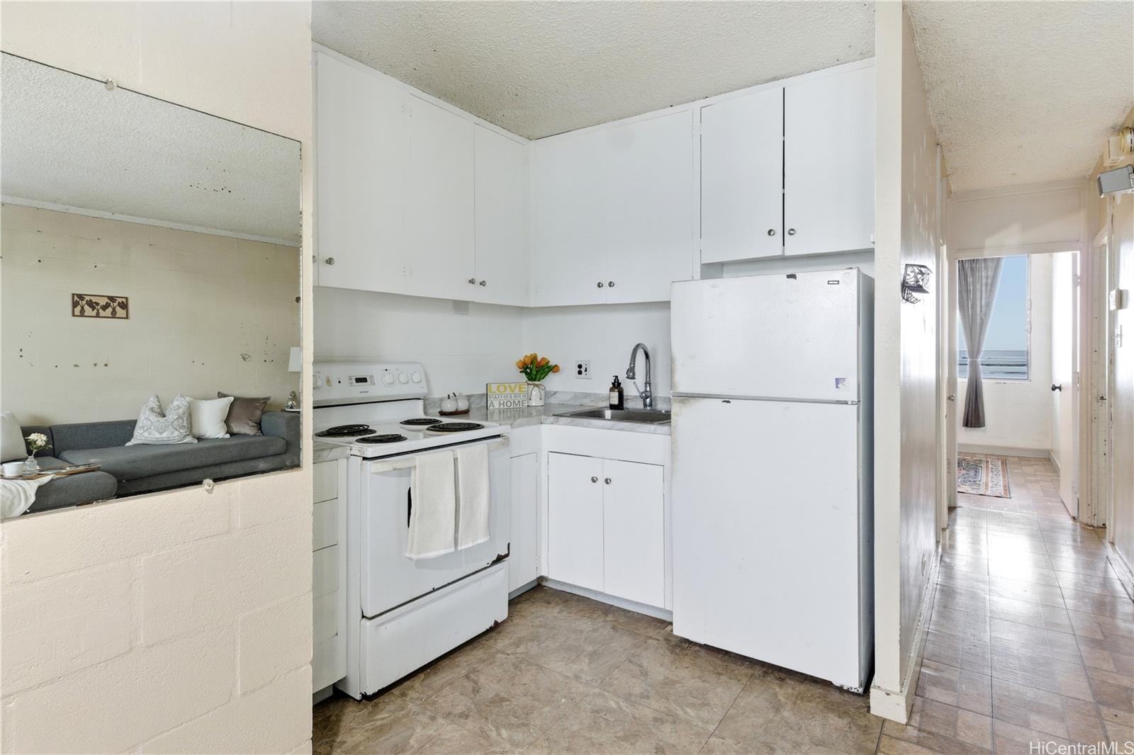 94-249 Waikele Road  Unit B313