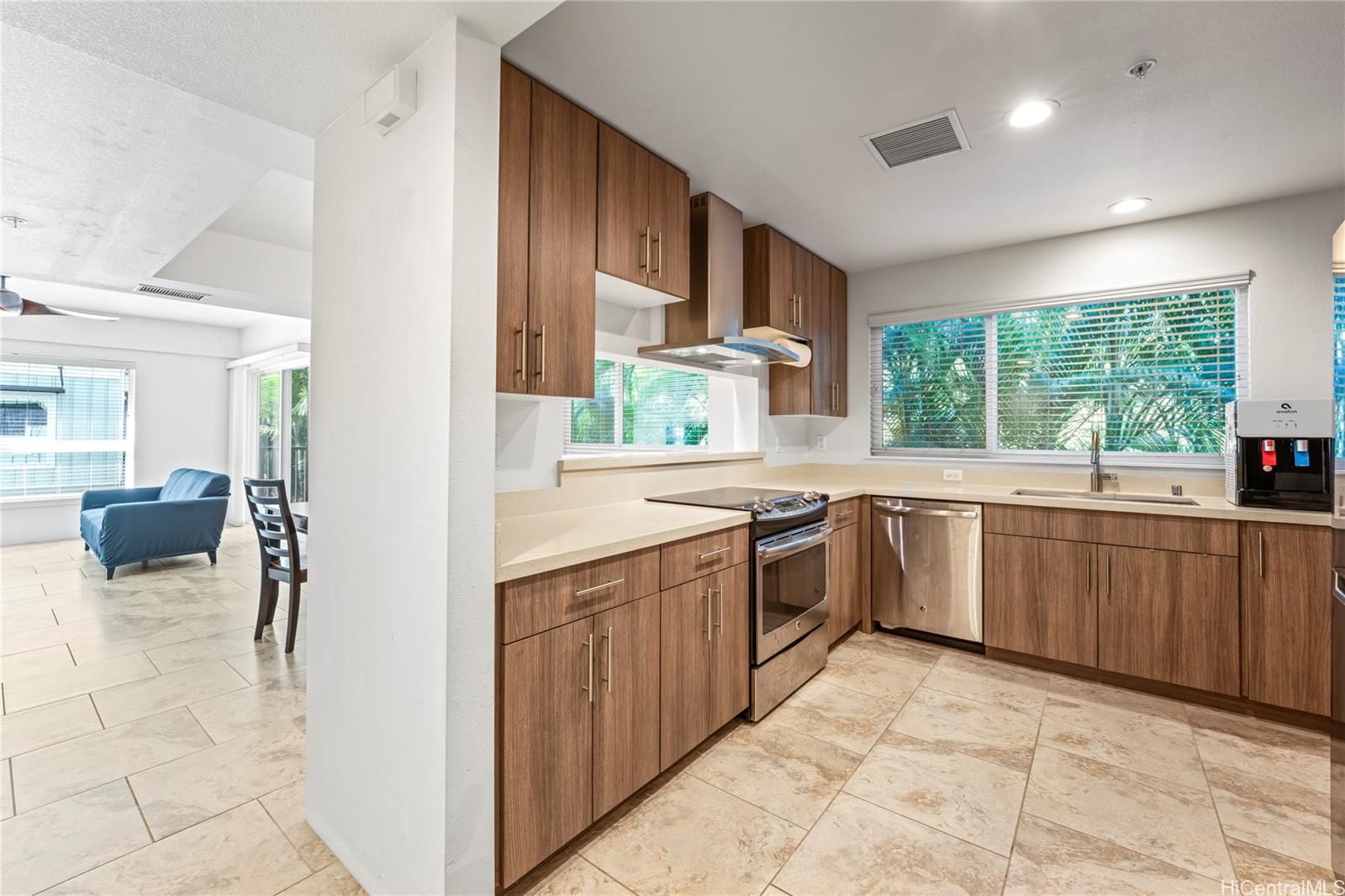 437 Kailua Road  Unit 6102