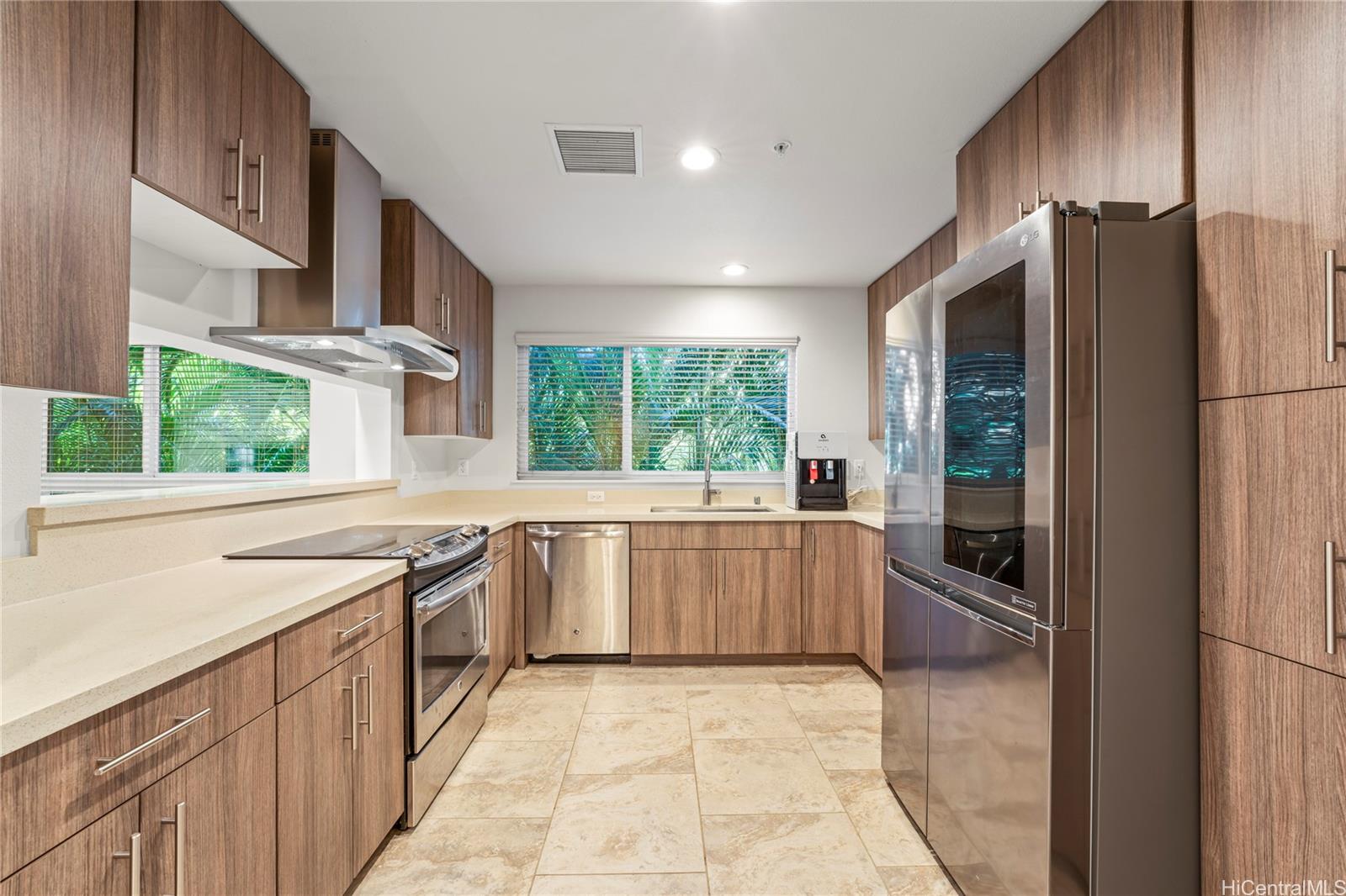 437 Kailua Road  Unit 6102