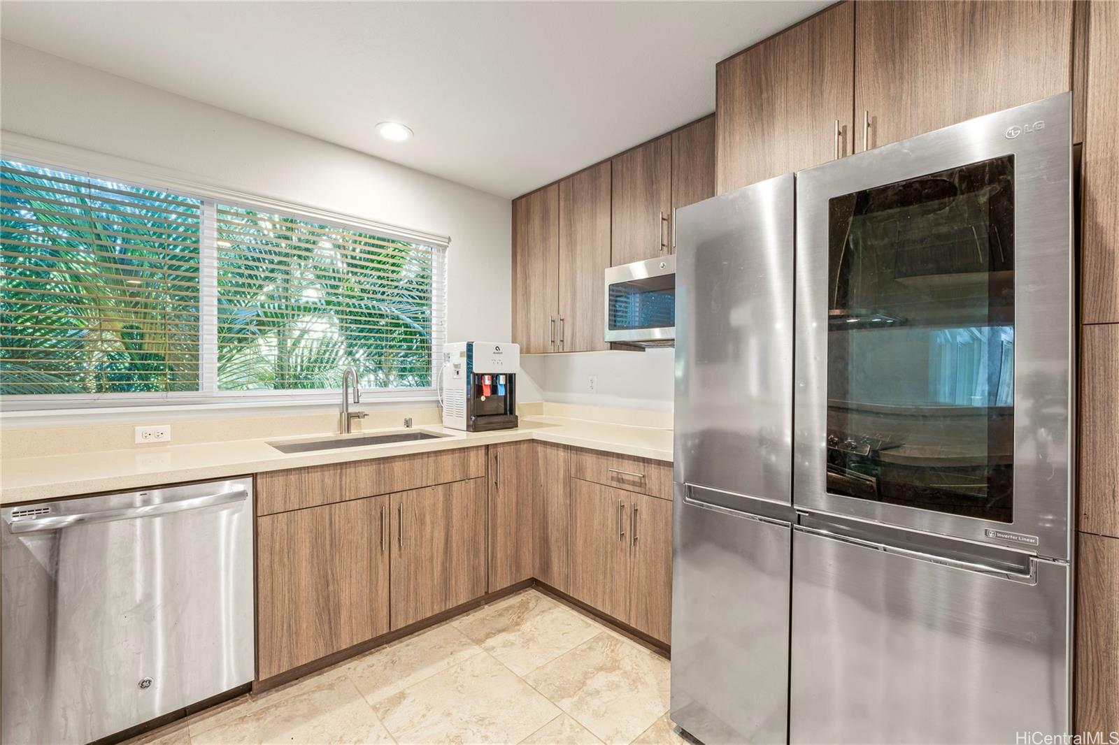 437 Kailua Road  Unit 6102