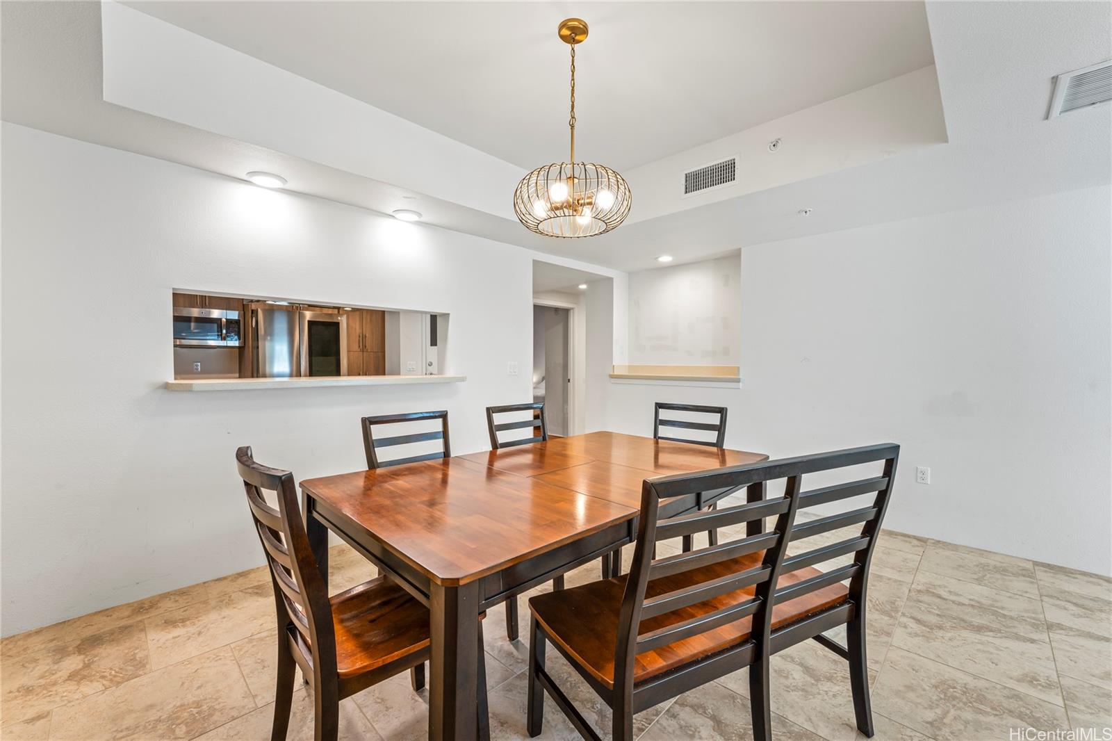 437 Kailua Road  Unit 6102