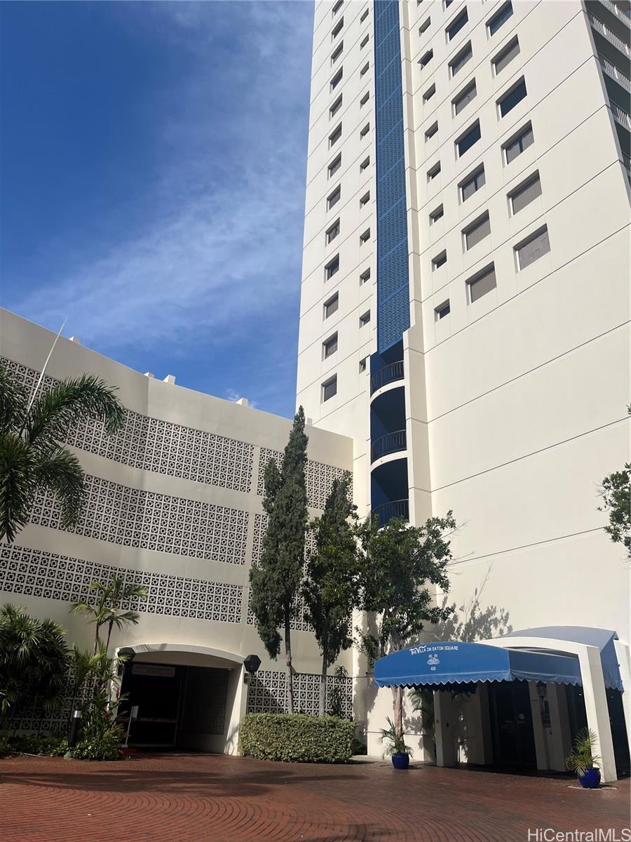 400 Hobron Lane 2815