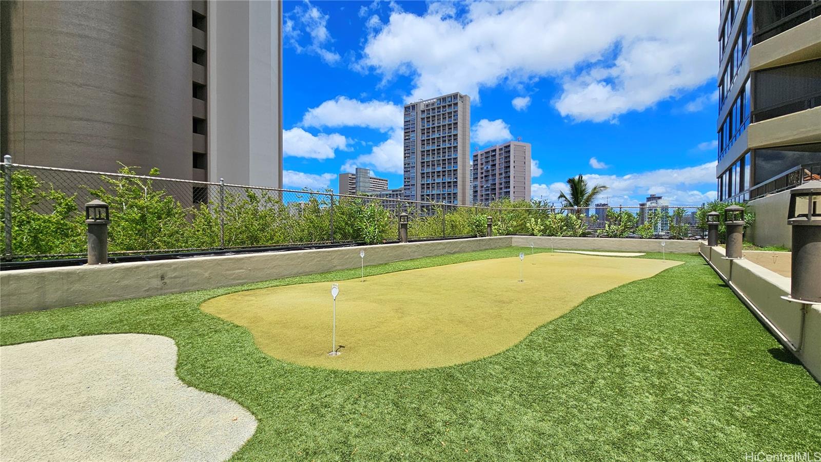 2499 Kapiolani Boulevard  Unit 401