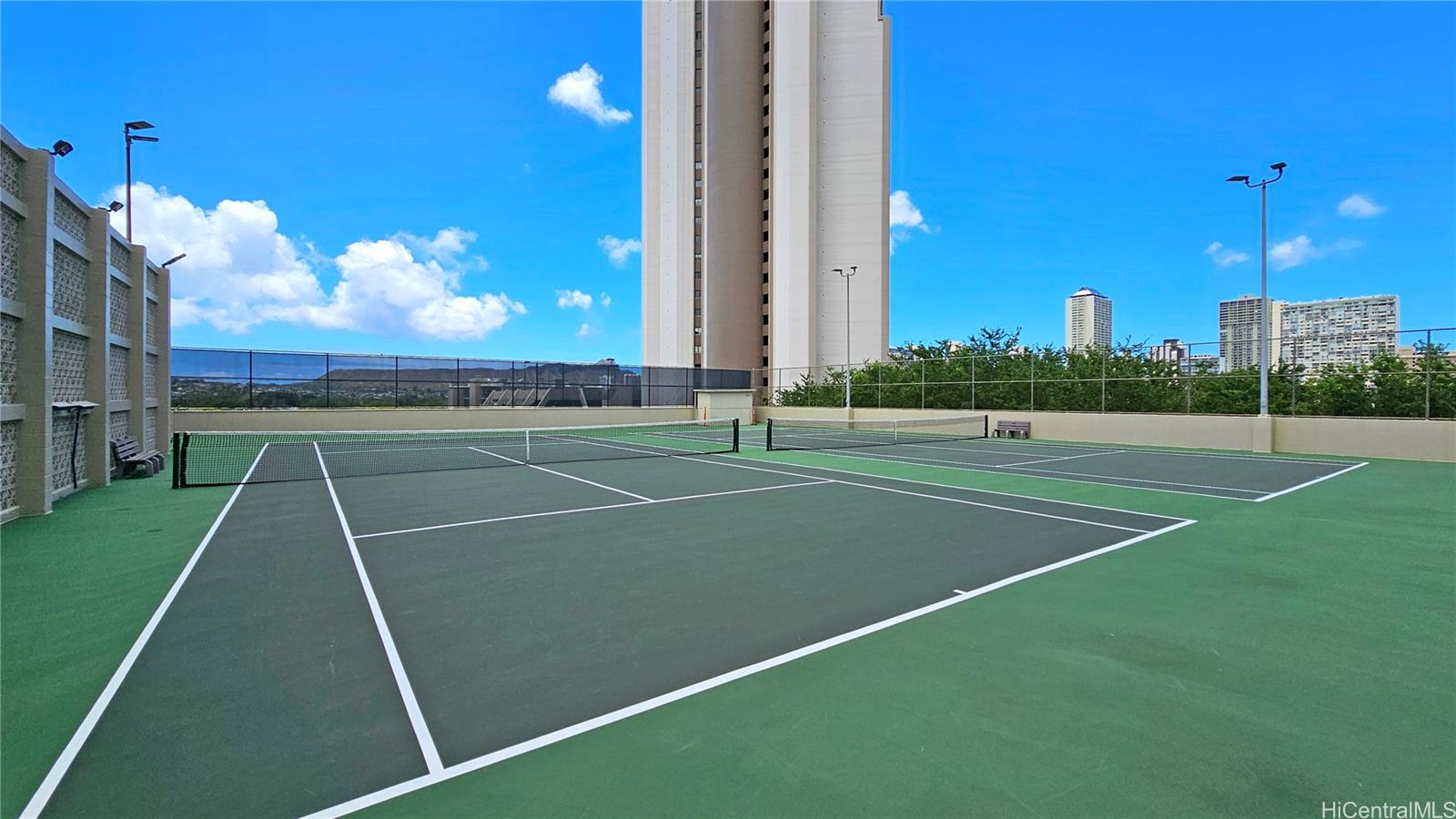 2499 Kapiolani Boulevard  Unit 401