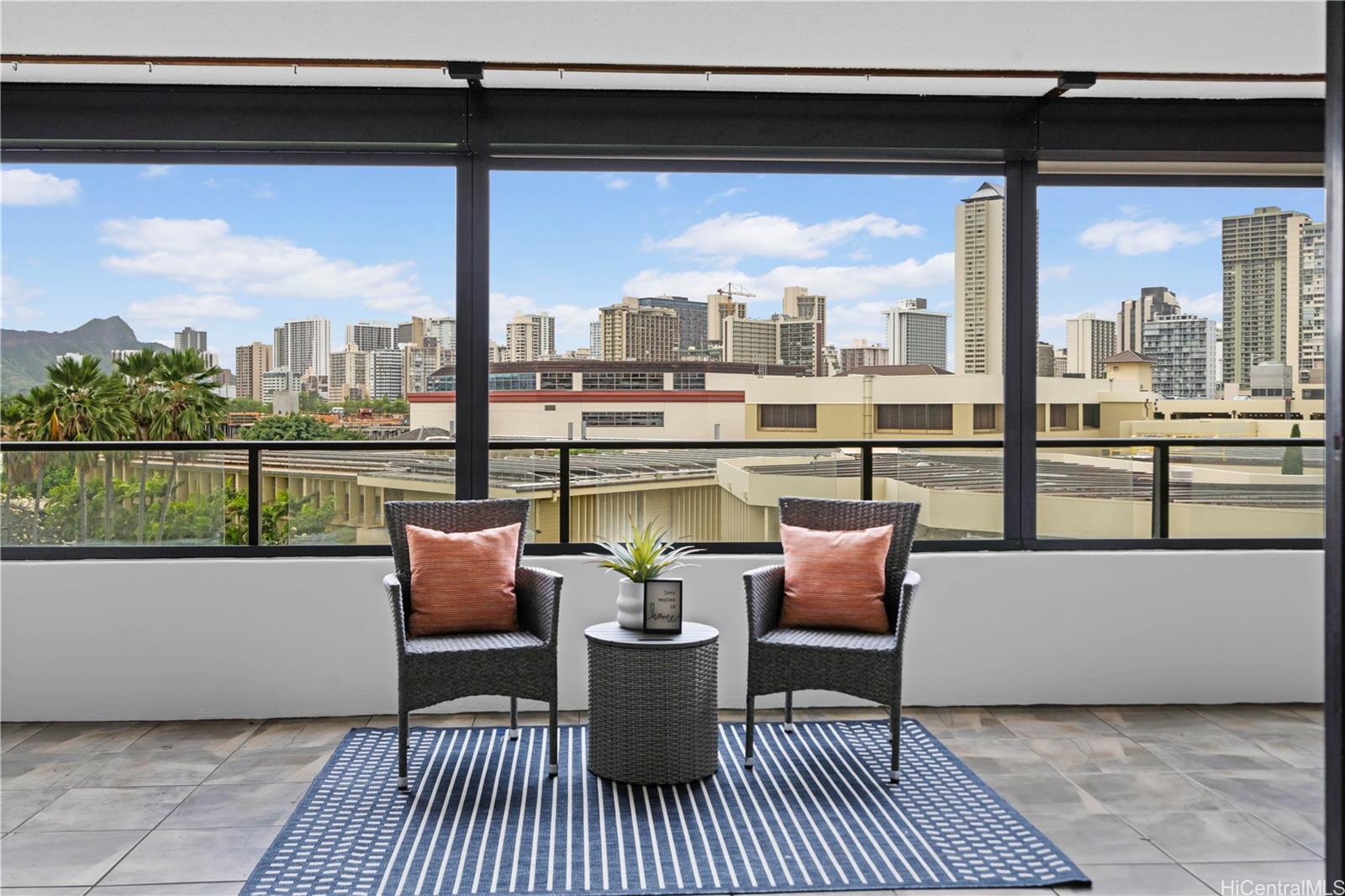 581 Kamoku Street 504