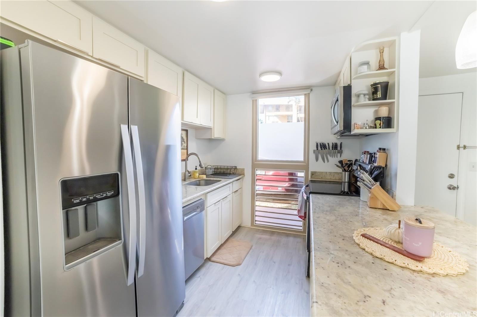 68-090 Au Street 101E