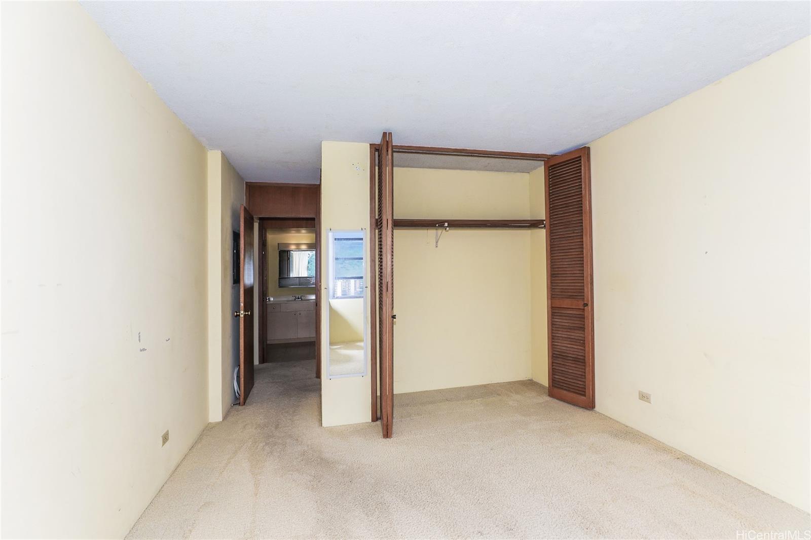2825 S King Street  Unit 2003