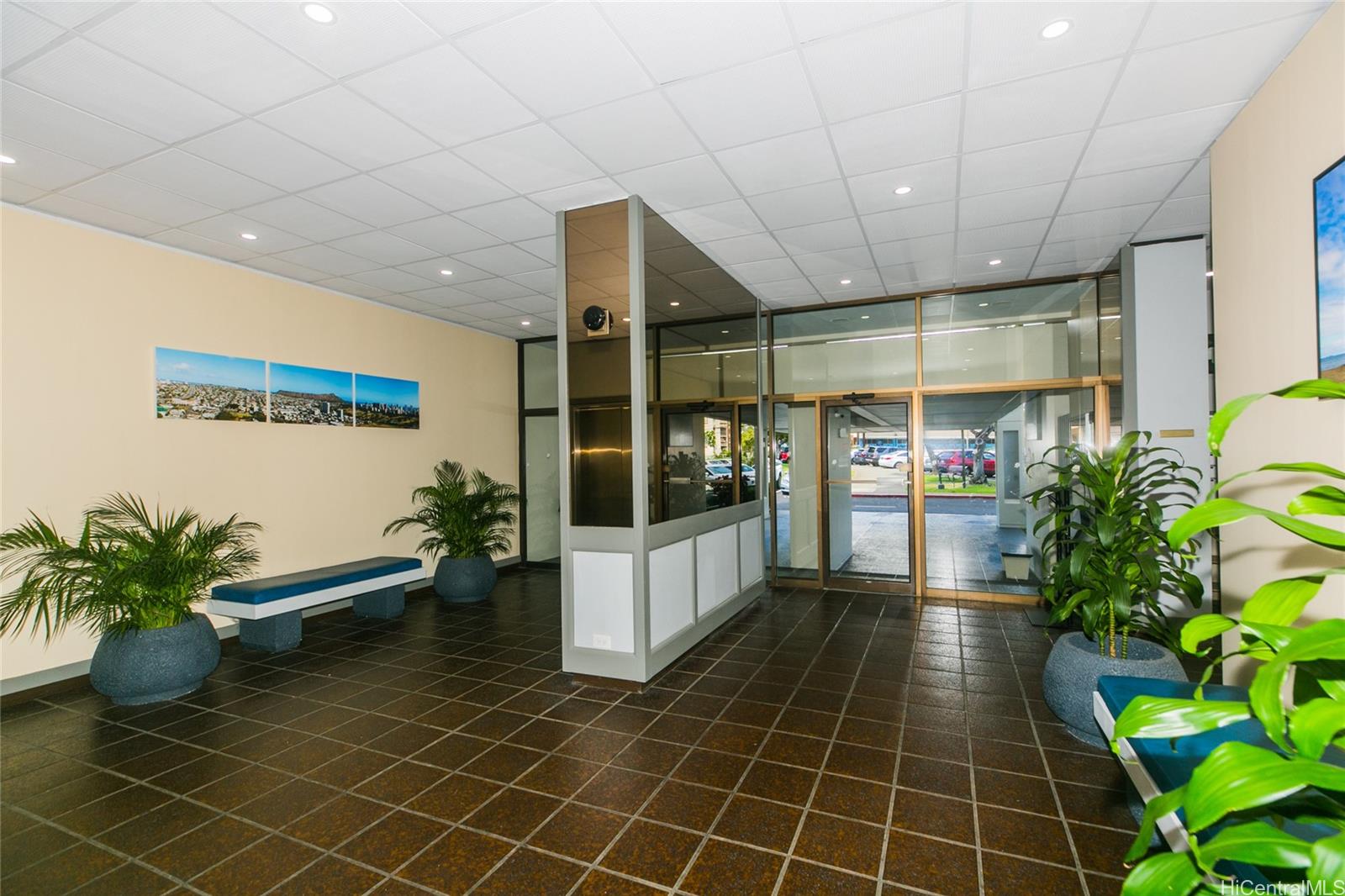 2825 S King Street  Unit 2003