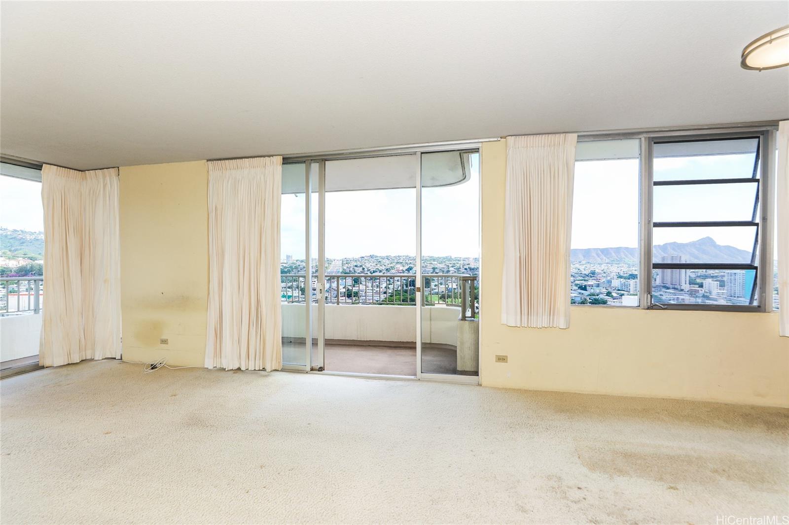 2825 S King Street  Unit 2003
