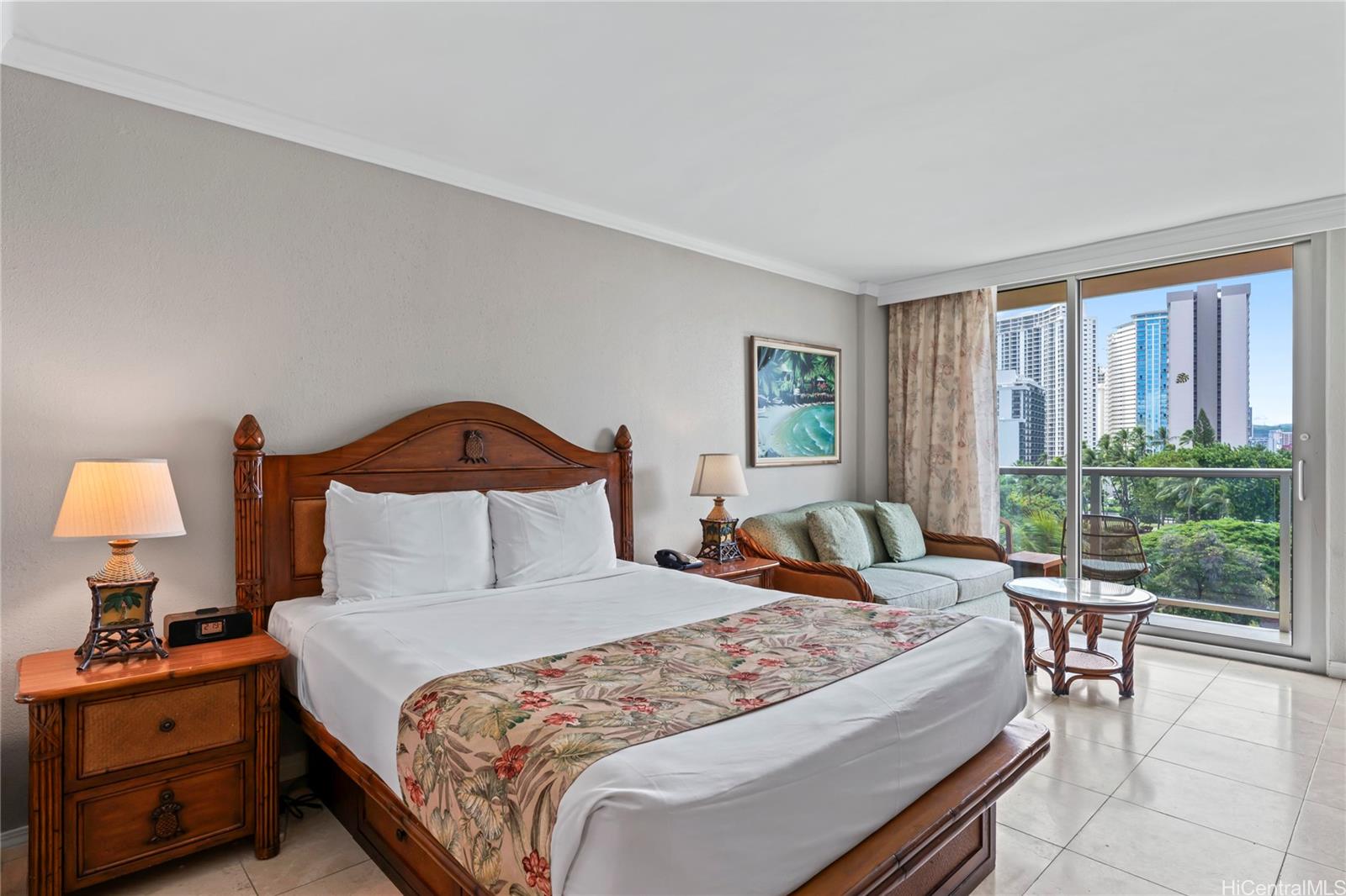 2045 Kalakaua Avenue 403