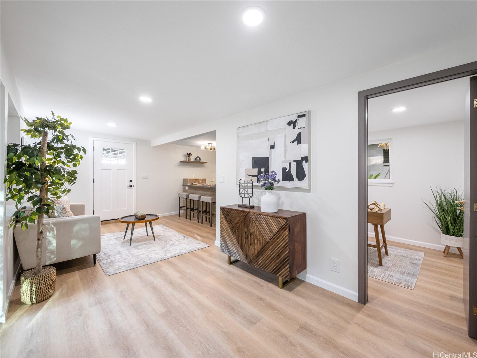 3272 Paumaka Place