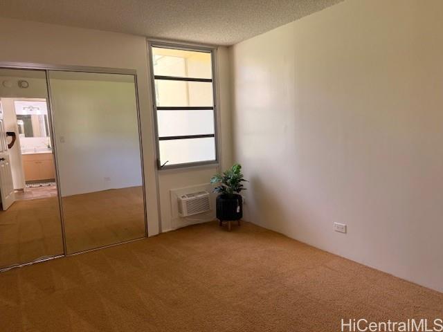 Photo 22 of 24