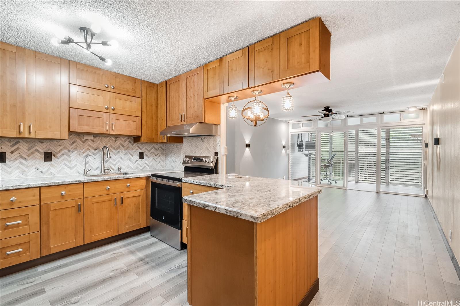 95-273 Waikalani Drive D501