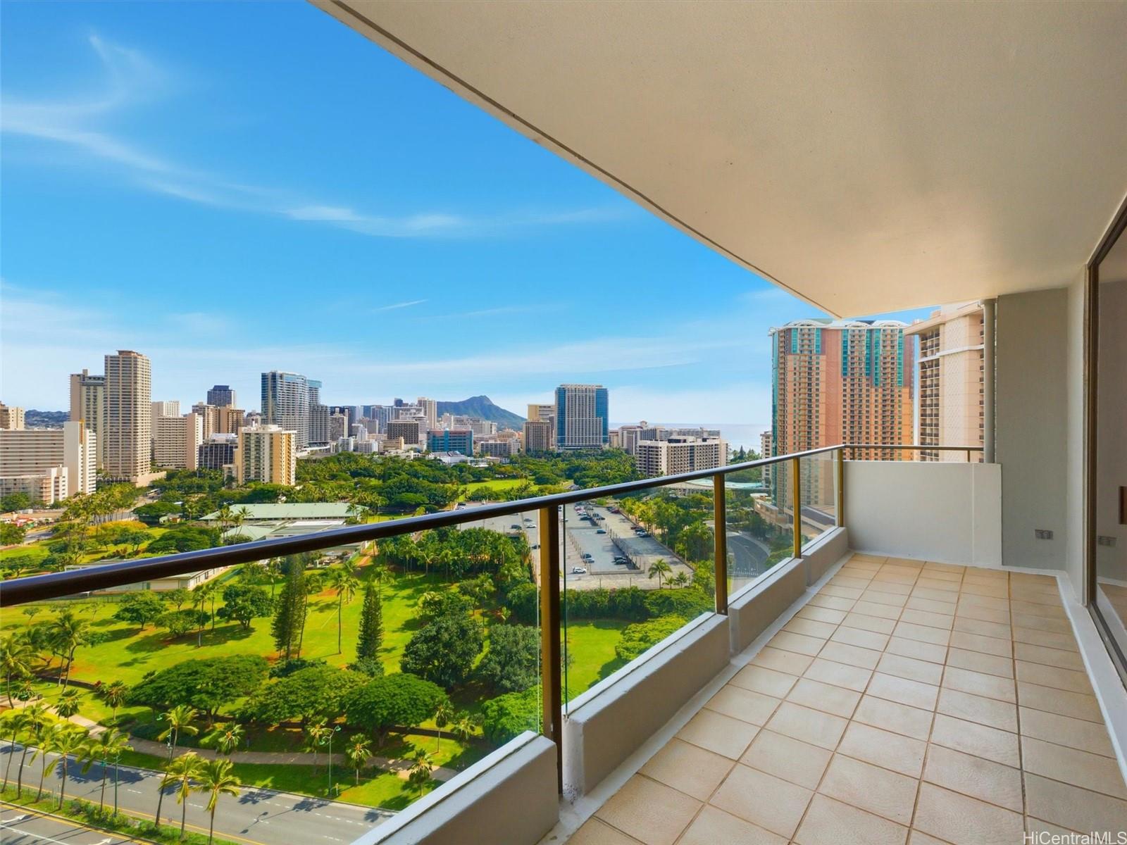 1860 Ala Moana Boulevard  Unit PH2201