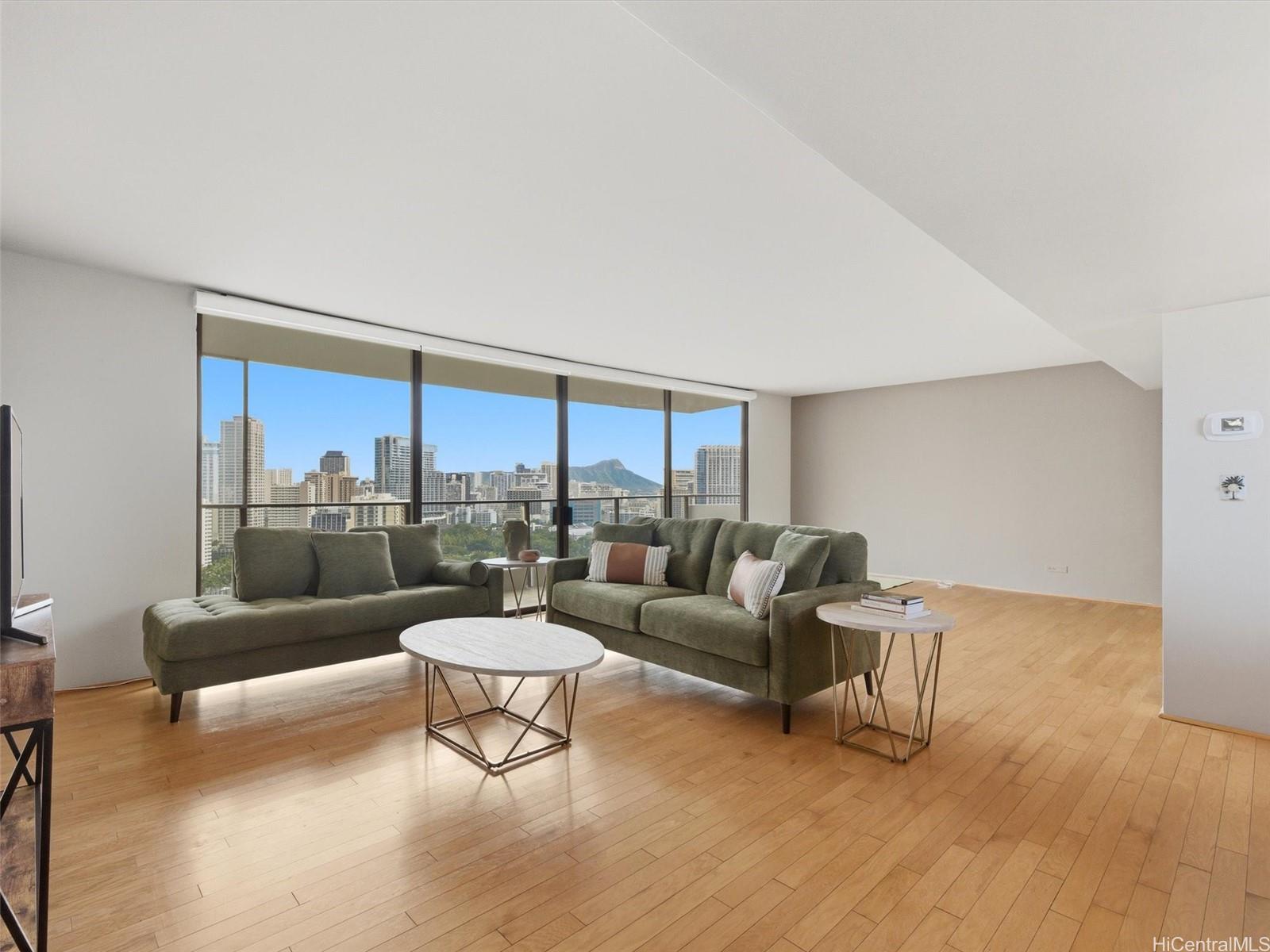 1860 Ala Moana Boulevard  Unit PH2201