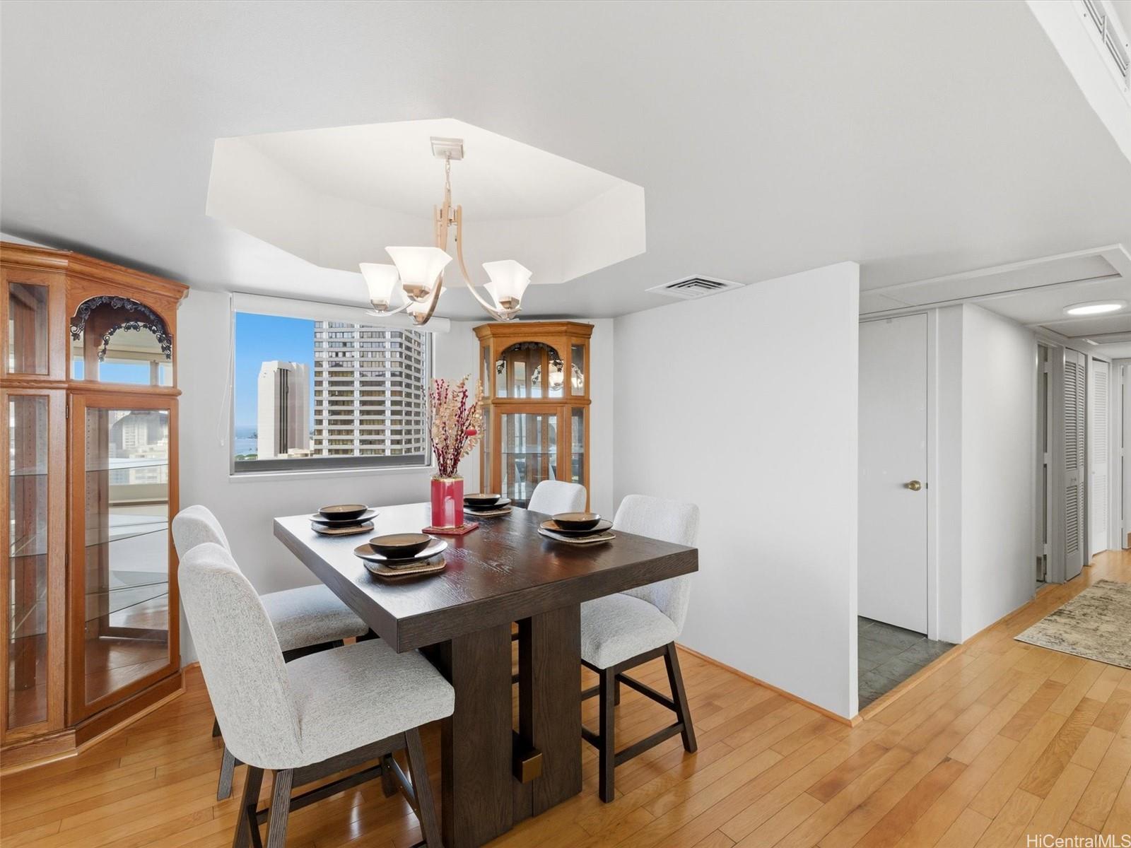 1860 Ala Moana Boulevard  Unit PH2201