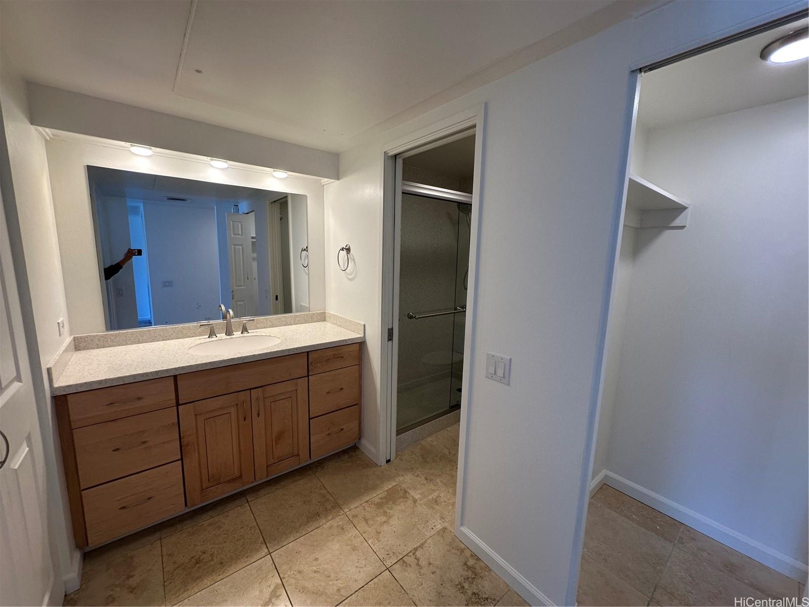 700 Richards Street  Unit 1708