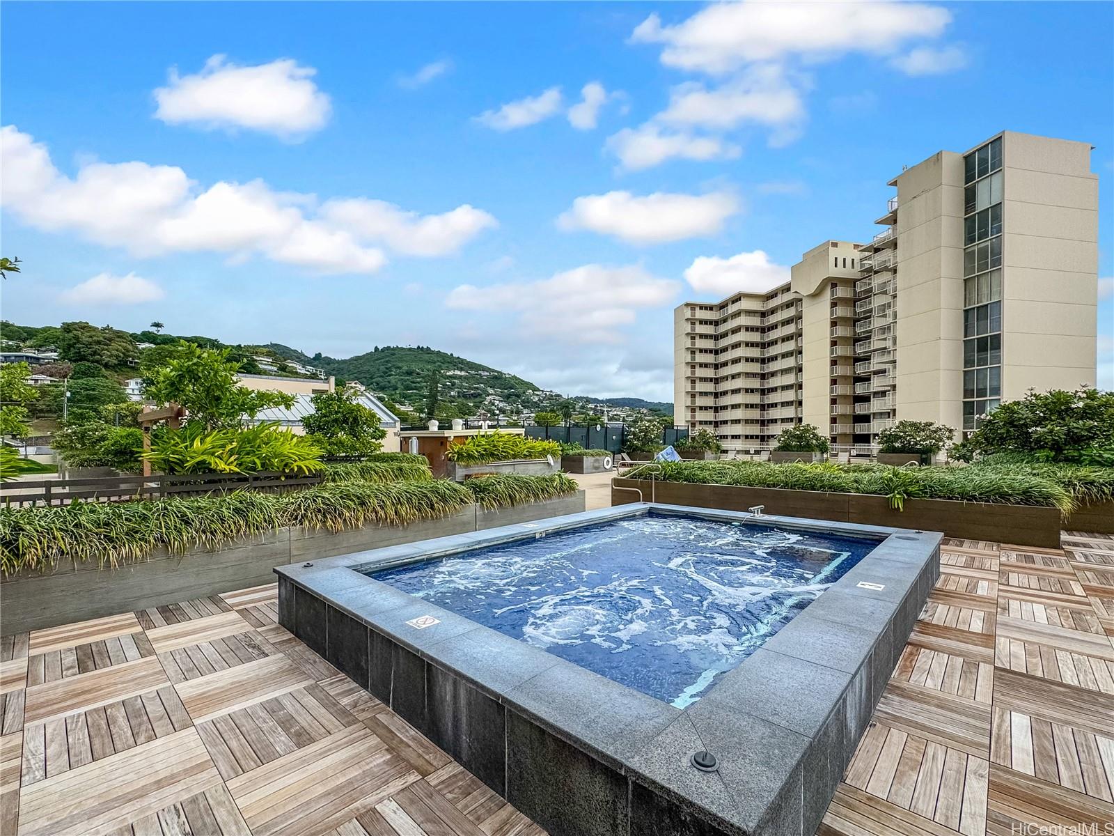 1717 Mott Smith Drive  Unit 1511