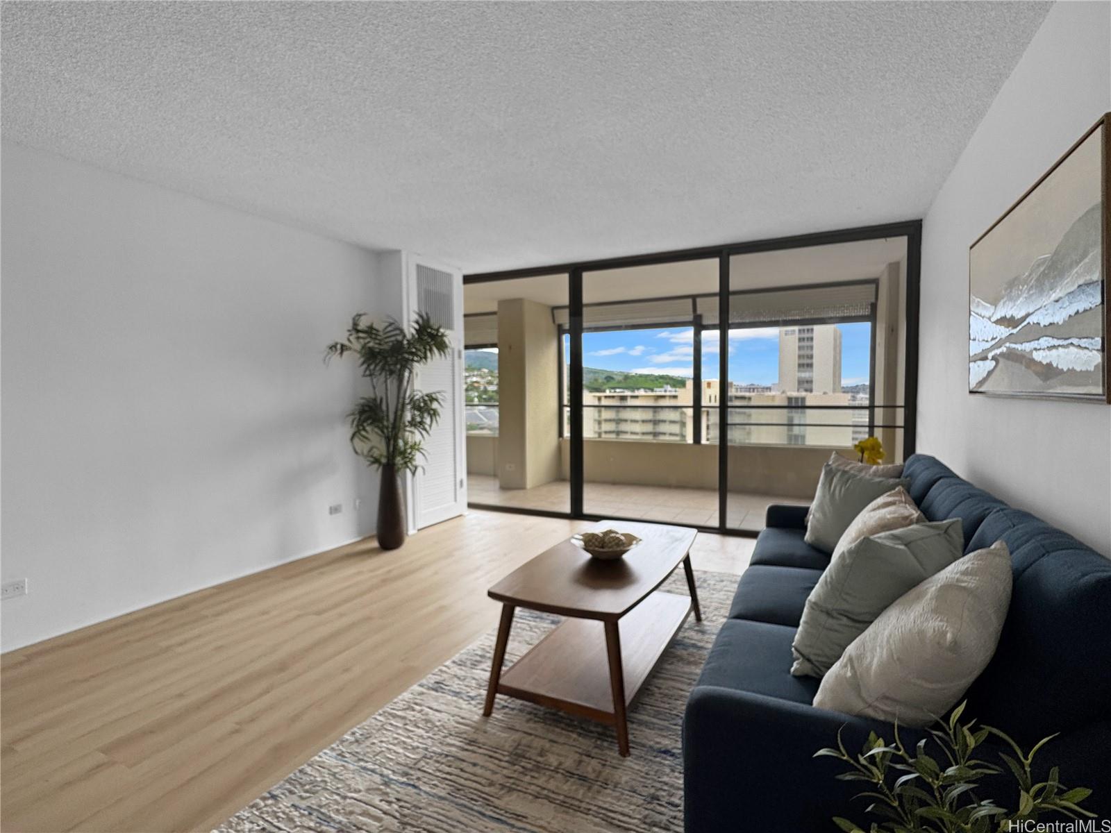 1717 Mott Smith Drive  Unit 1511
