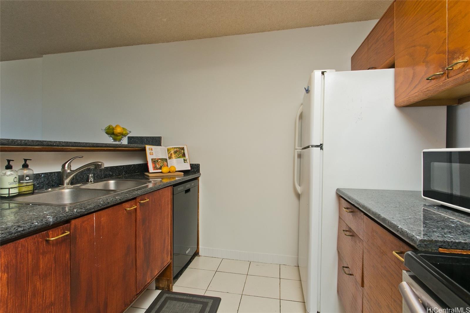 60 N Beretania Street  Unit 1704
