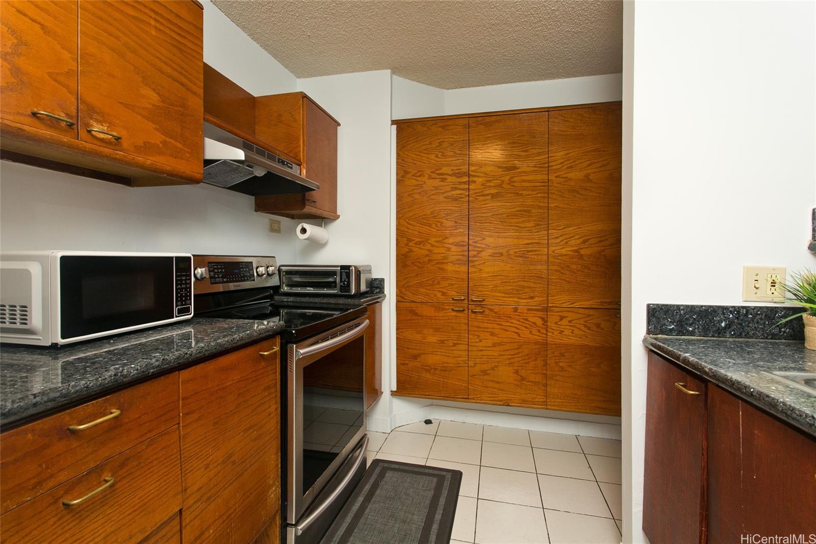 60 N Beretania Street  Unit 1704