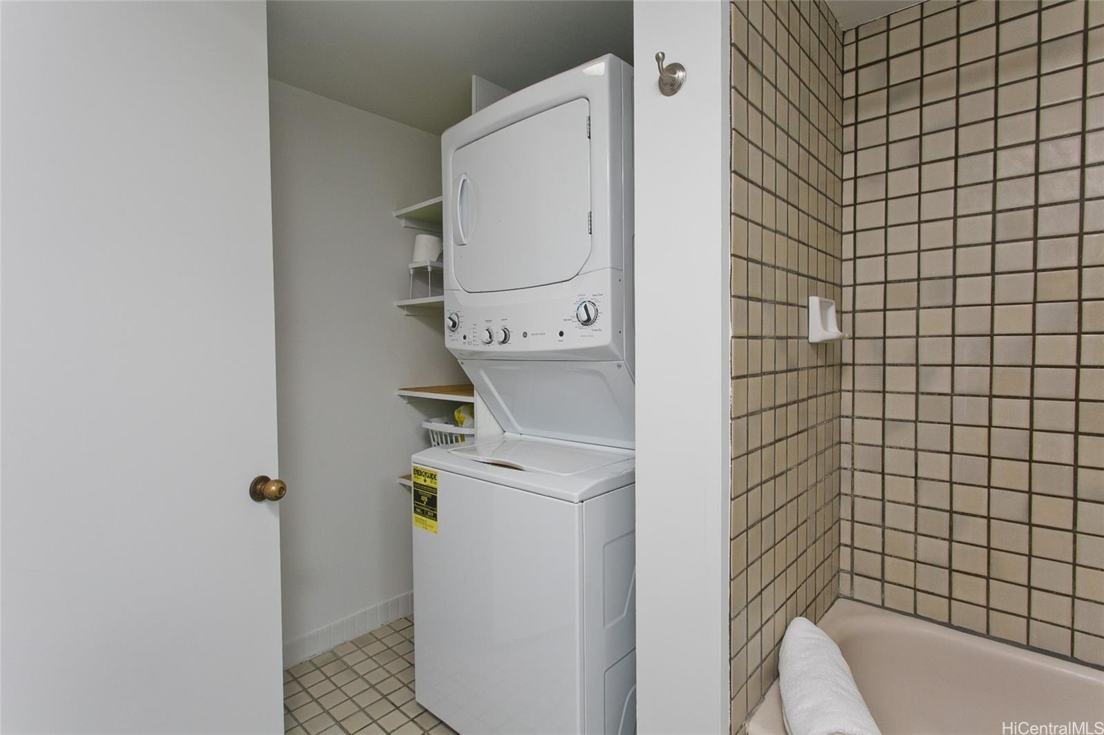 60 N Beretania Street  Unit 1704