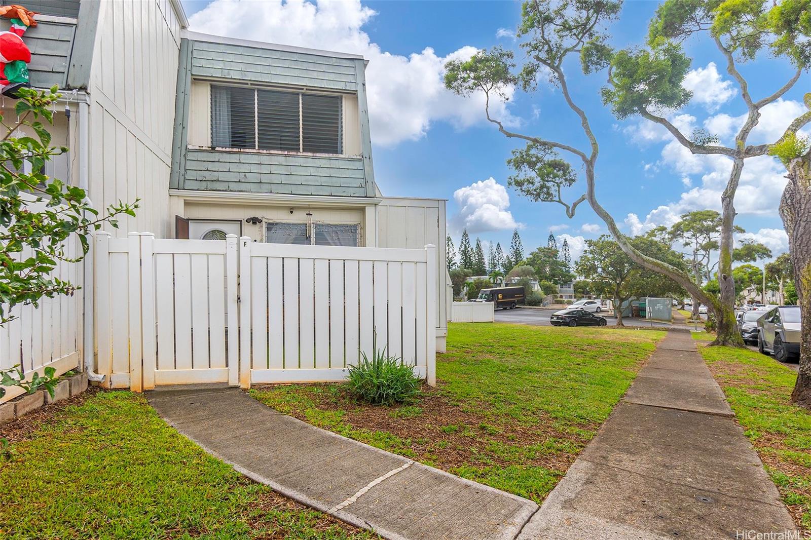98-715 Kaonohi Street  Unit 26