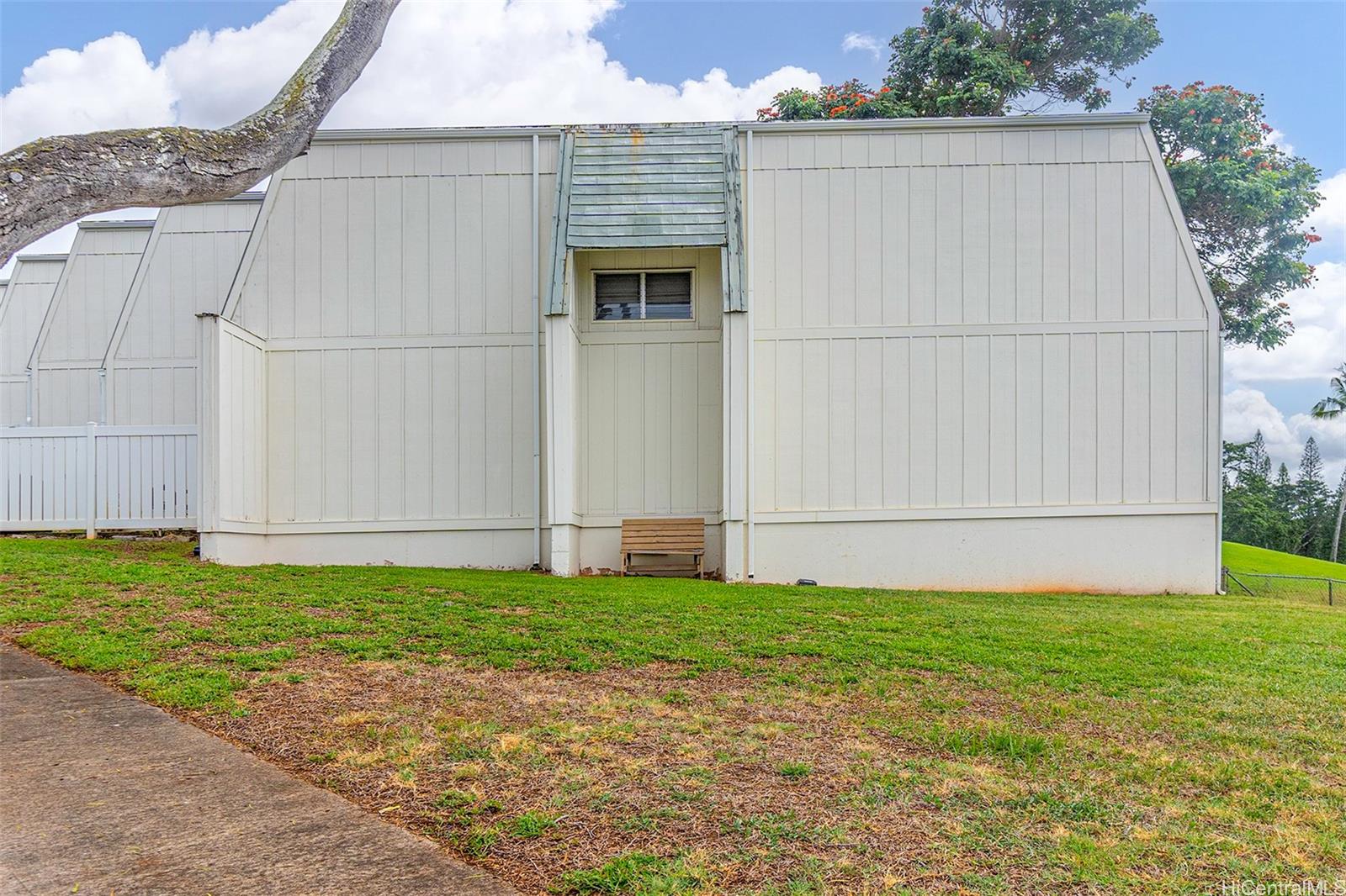 98-715 Kaonohi Street  Unit 26