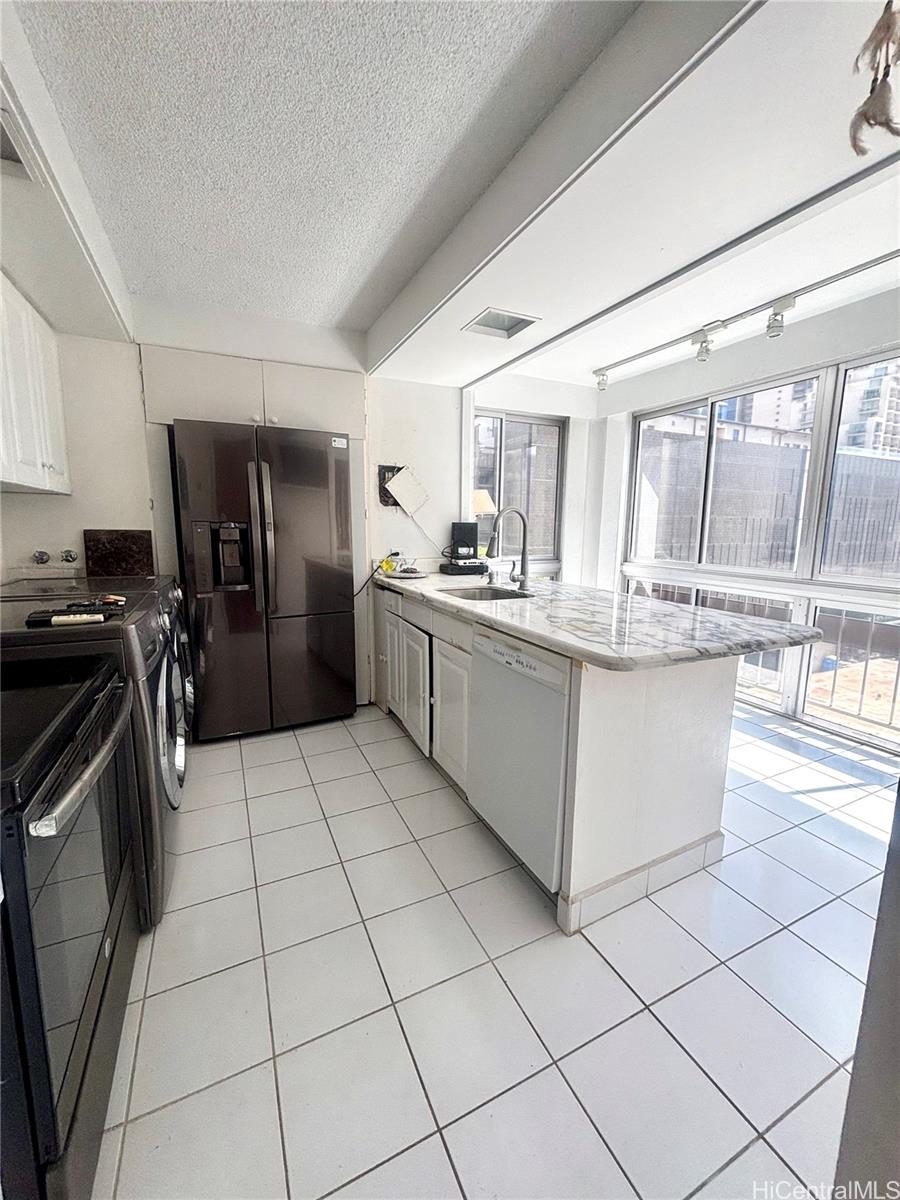 431 Nahua Street  Unit 708