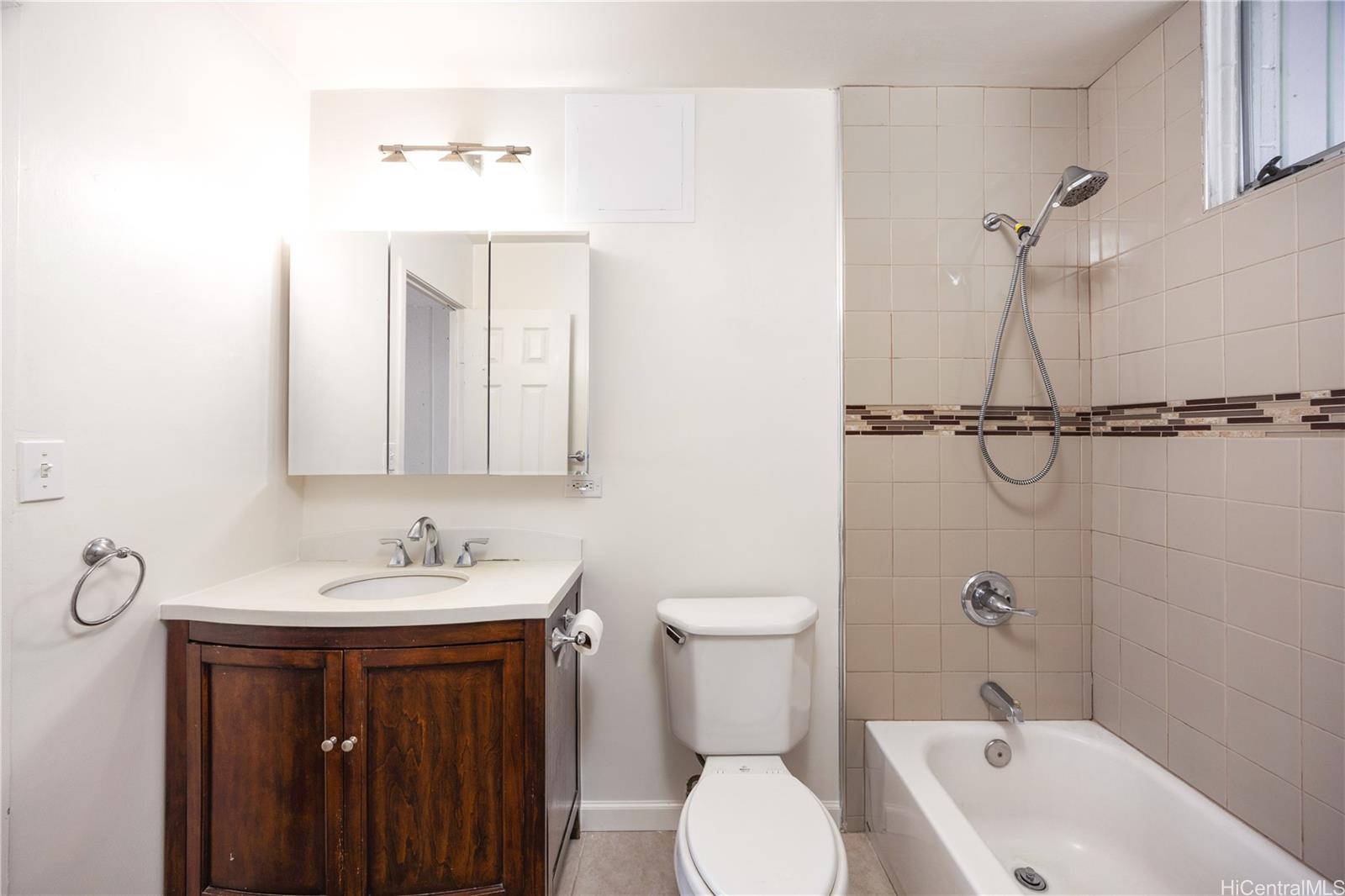 95-061 Waikalani Drive  Unit D706