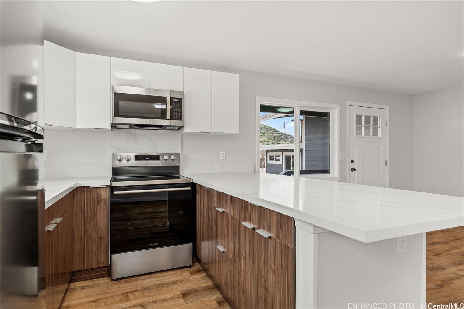 85-743 Kanapua Place