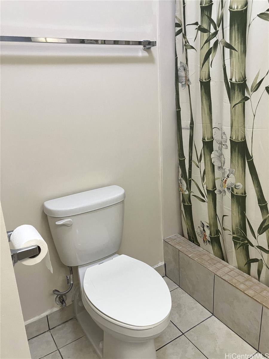 Photo 10 of 21