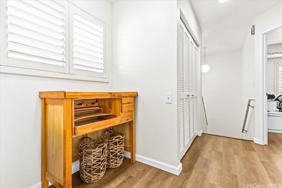 91-1042 Manaolana Street  Unit 16B