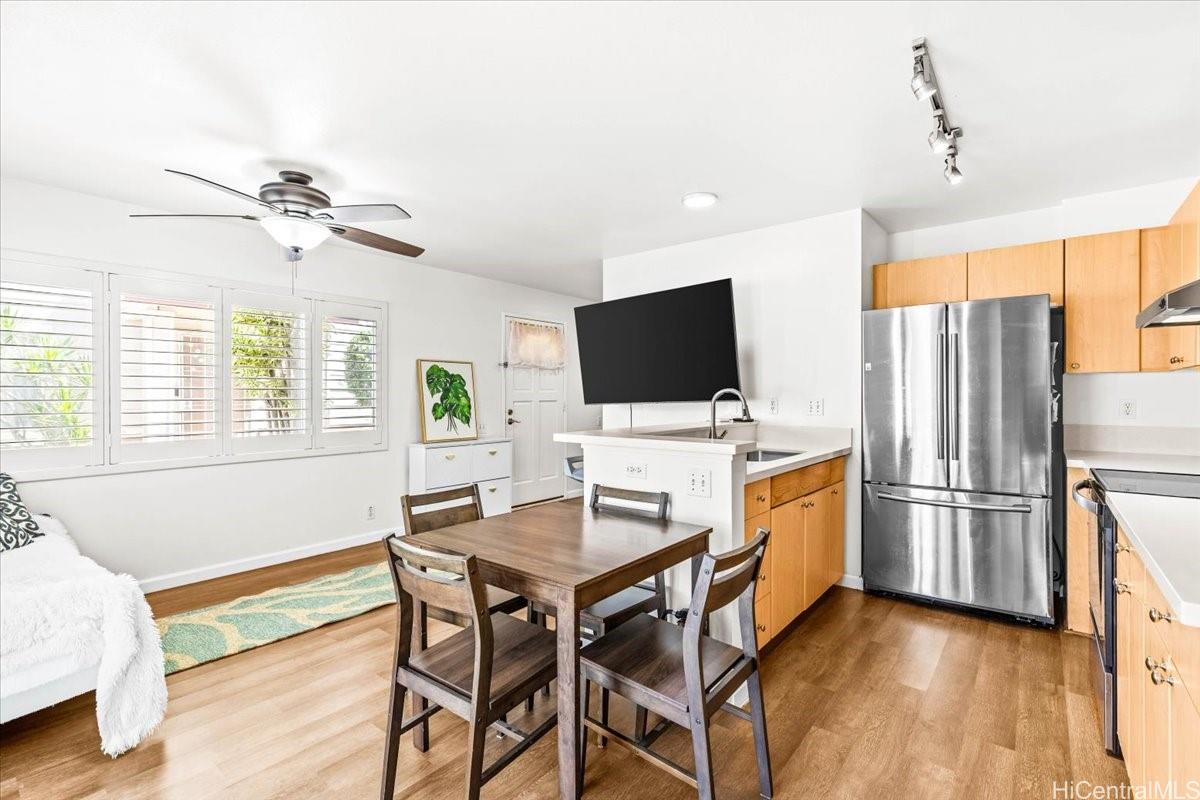 91-1042 Manaolana Street  Unit 16B