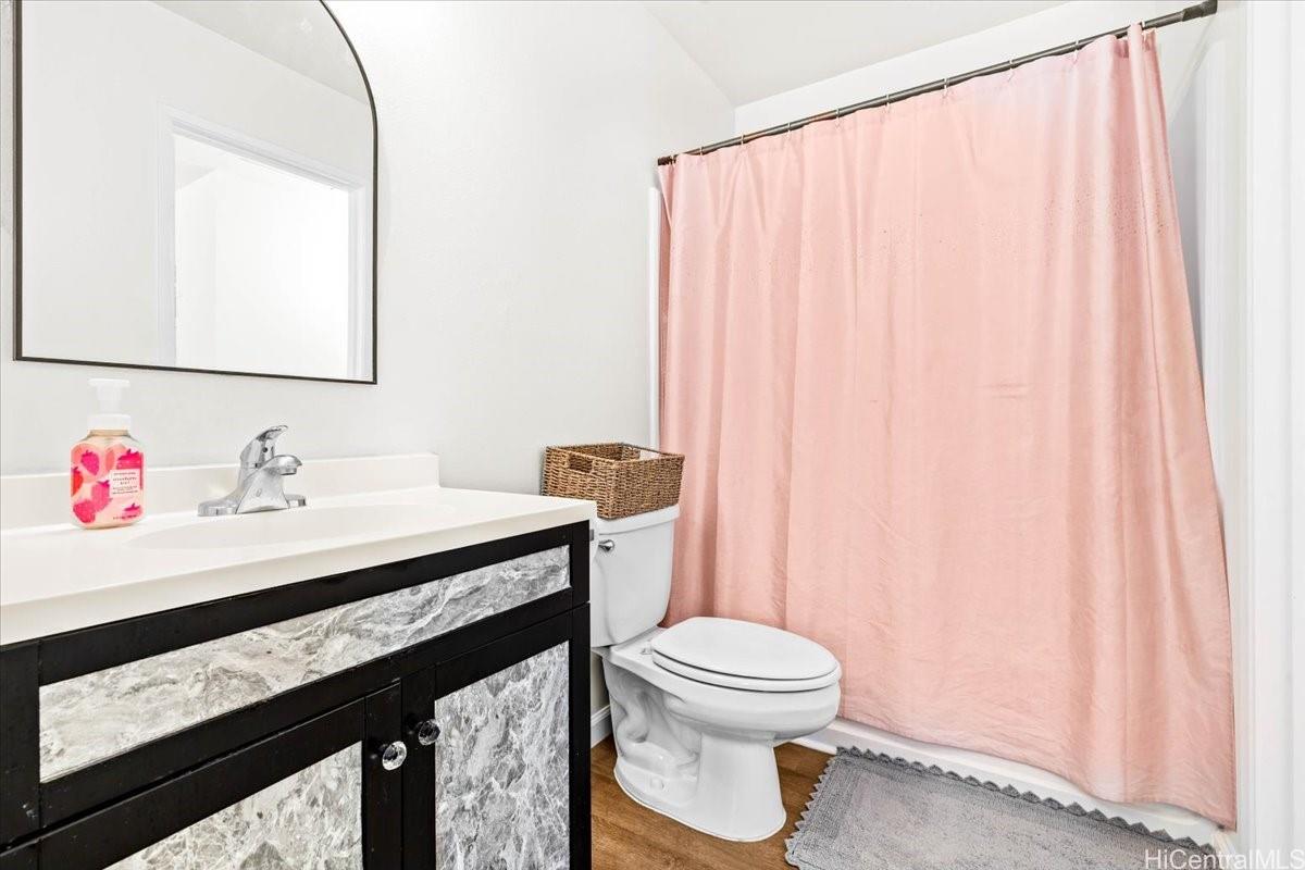91-1042 Manaolana Street  Unit 16B