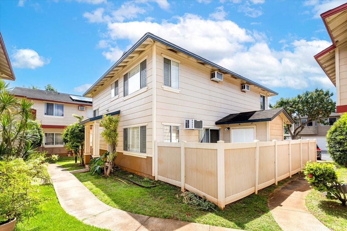 91-1042 Manaolana Street  Unit 16B