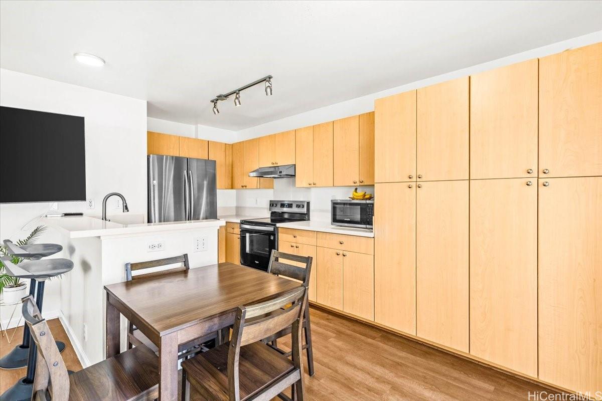 91-1042 Manaolana Street  Unit 16B