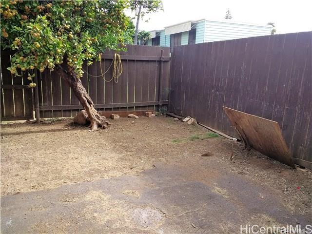 Photo 3 of 5