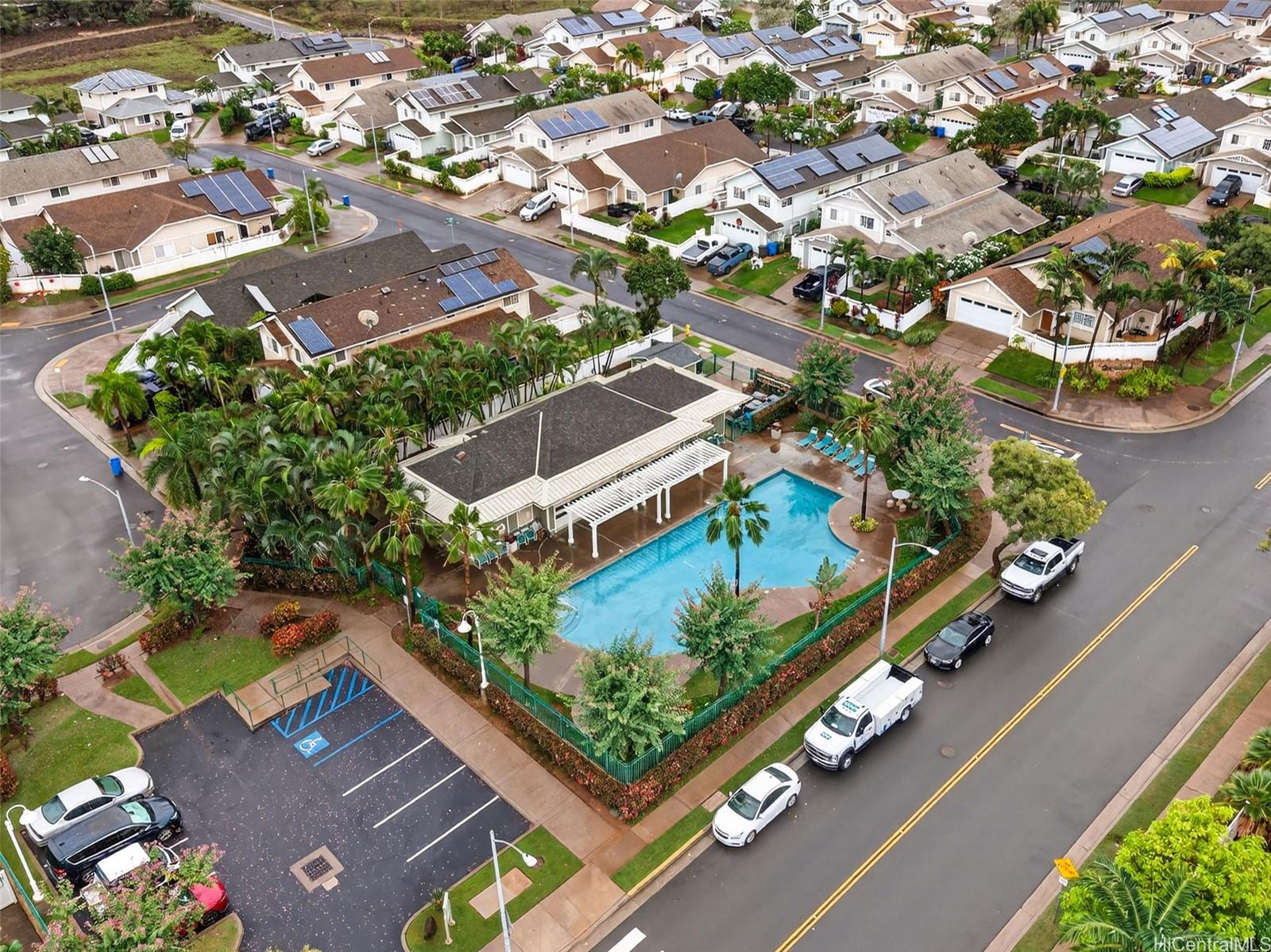 87-2113 Pakeke Street