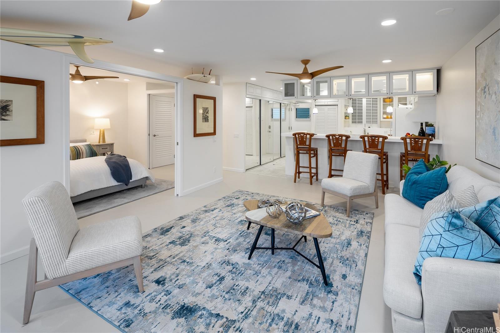 2895 Kalakaua Avenue 209