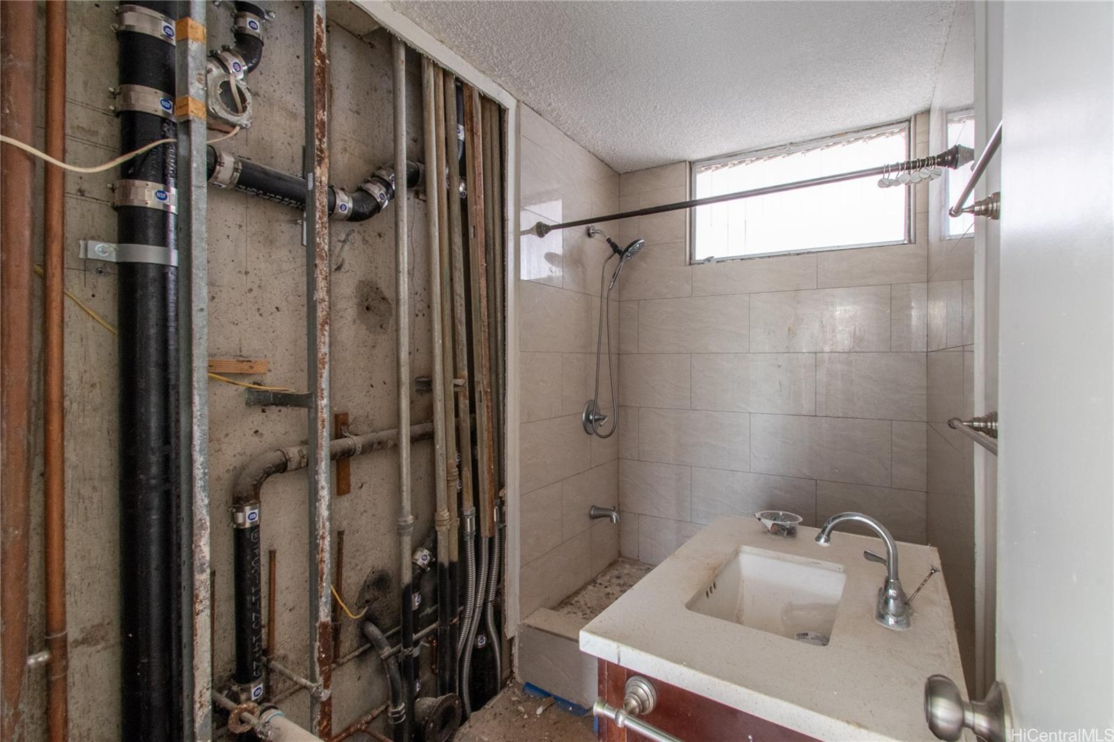 95-020 Waihonu Street  Unit C202