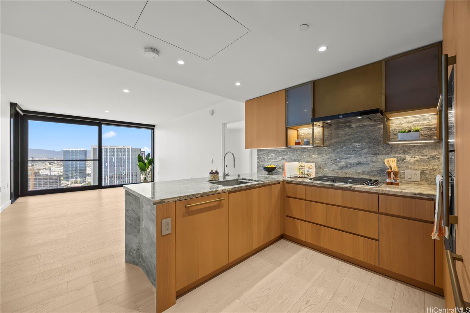 1100 Ala Moana Boulevard 3303