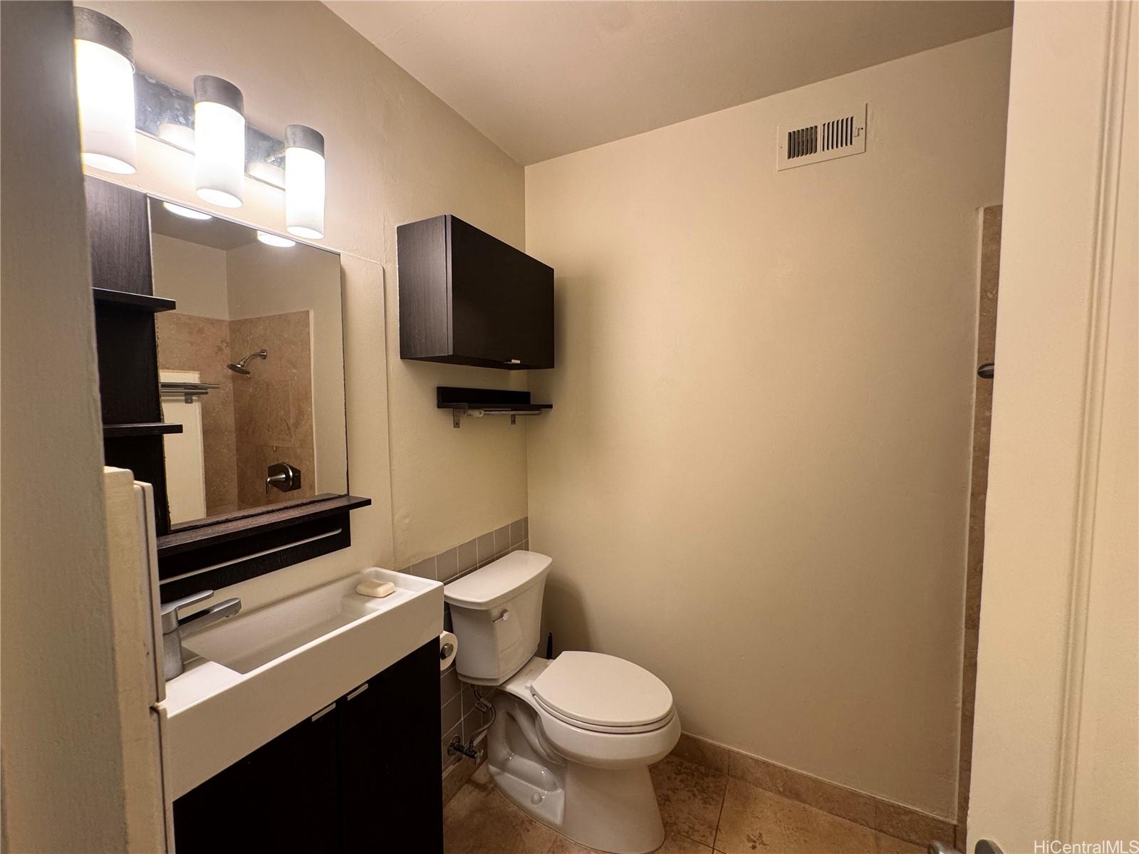 1700 Makiki Street  Unit 104