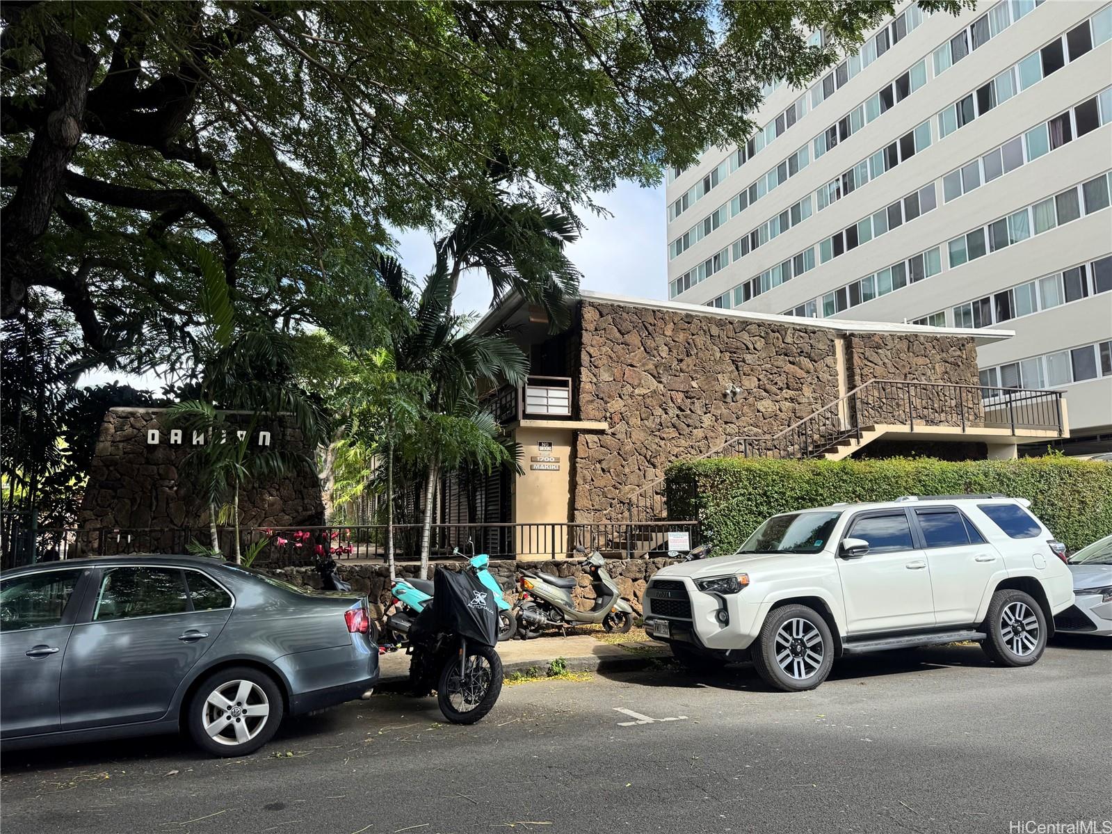 1700 Makiki Street  Unit 104