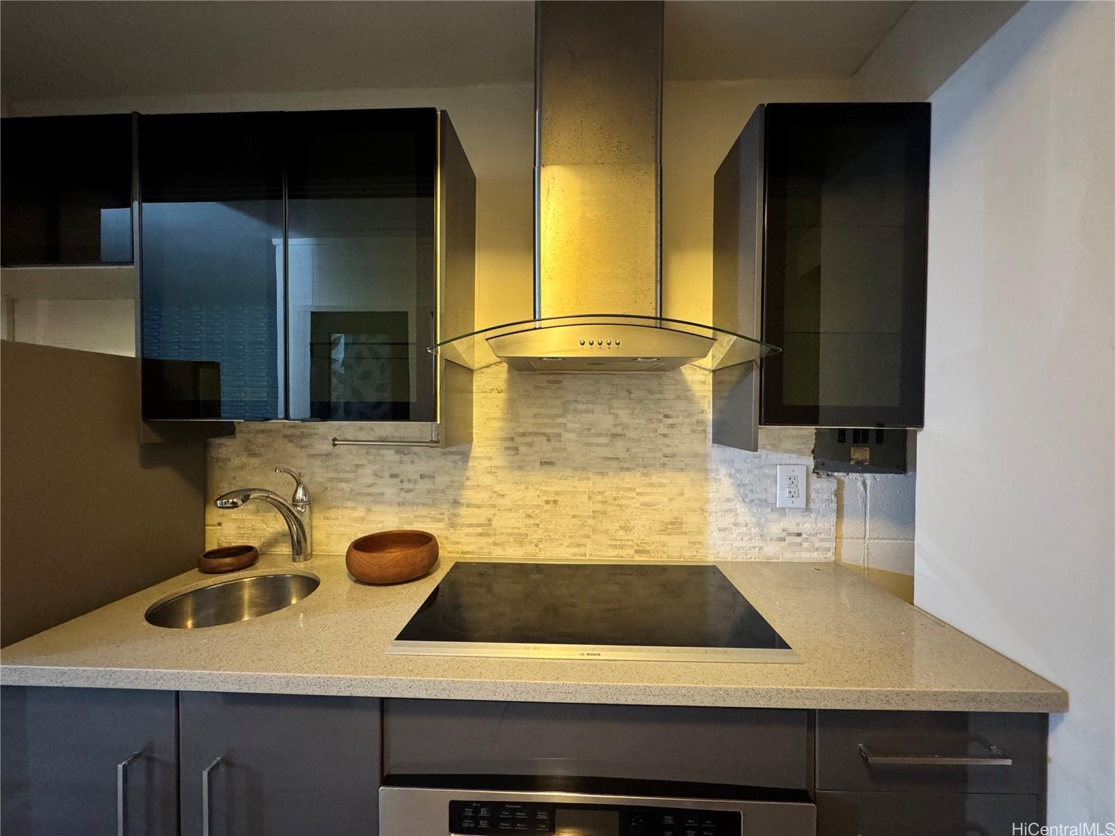1700 Makiki Street  Unit 104